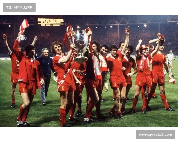 欧冠荣耀时刻全景呈现:冠军球队登上领奖台的精彩瞬间与辉煌背后 欧冠荣耀时刻全景呈现:冠军球队登上领奖台的精彩瞬间与辉煌背后