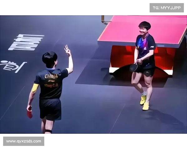 网球赛场决胜时刻双方拼劲谁能笑到最后胜利的曙光在眼前 网球赛场决胜时刻双方拼劲谁能笑到最后胜利的曙光在眼前